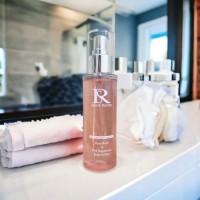 Rose Musk & Pink Peppercorn body oil mist